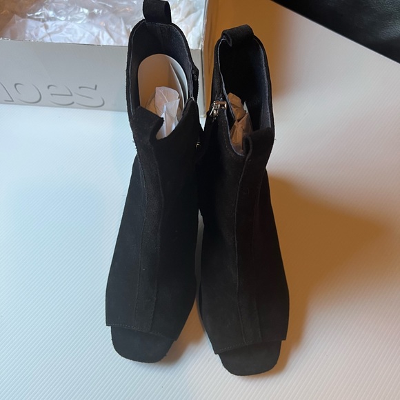 Top shop peep toe Marry Me shoes. Brand new in a box - Picture 5 of 9